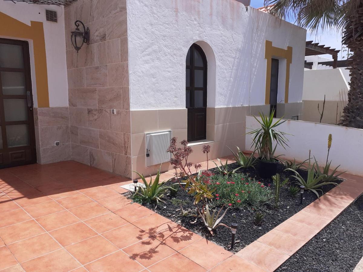 Beautiful Coastline Bungalow Near The Ocean 50 M Apartment Costa De Antigua Exterior photo